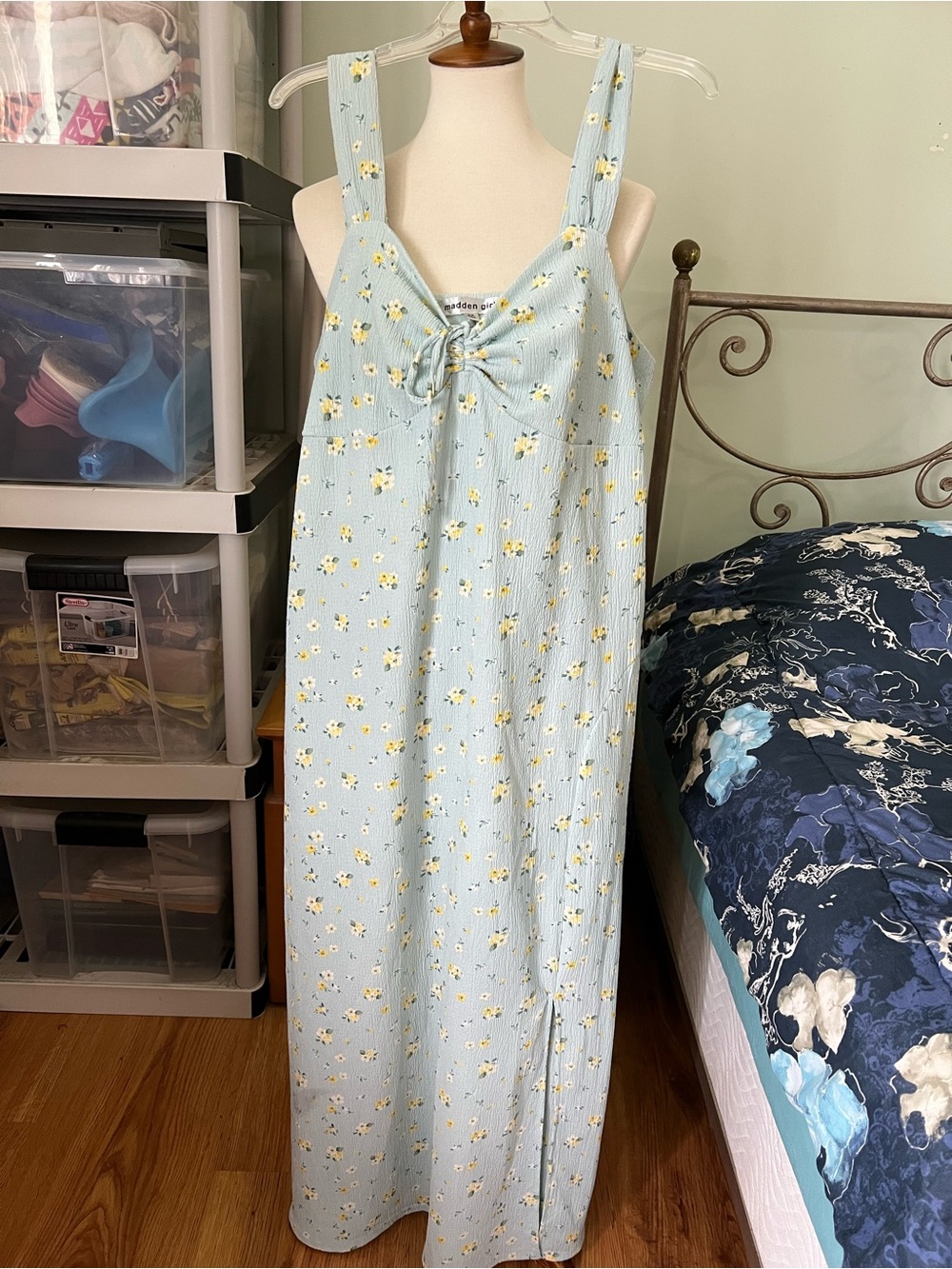Madden Girl Women’s Light Blue Floral Cami Maxi Dress Size 2X Sundress